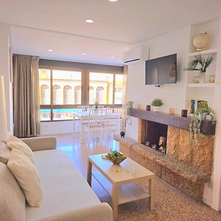 Nogalera Rainbow 2-Bedroom Apartment, Pool And Parking By Namaste Elite トレモリノス エクステリア 写真