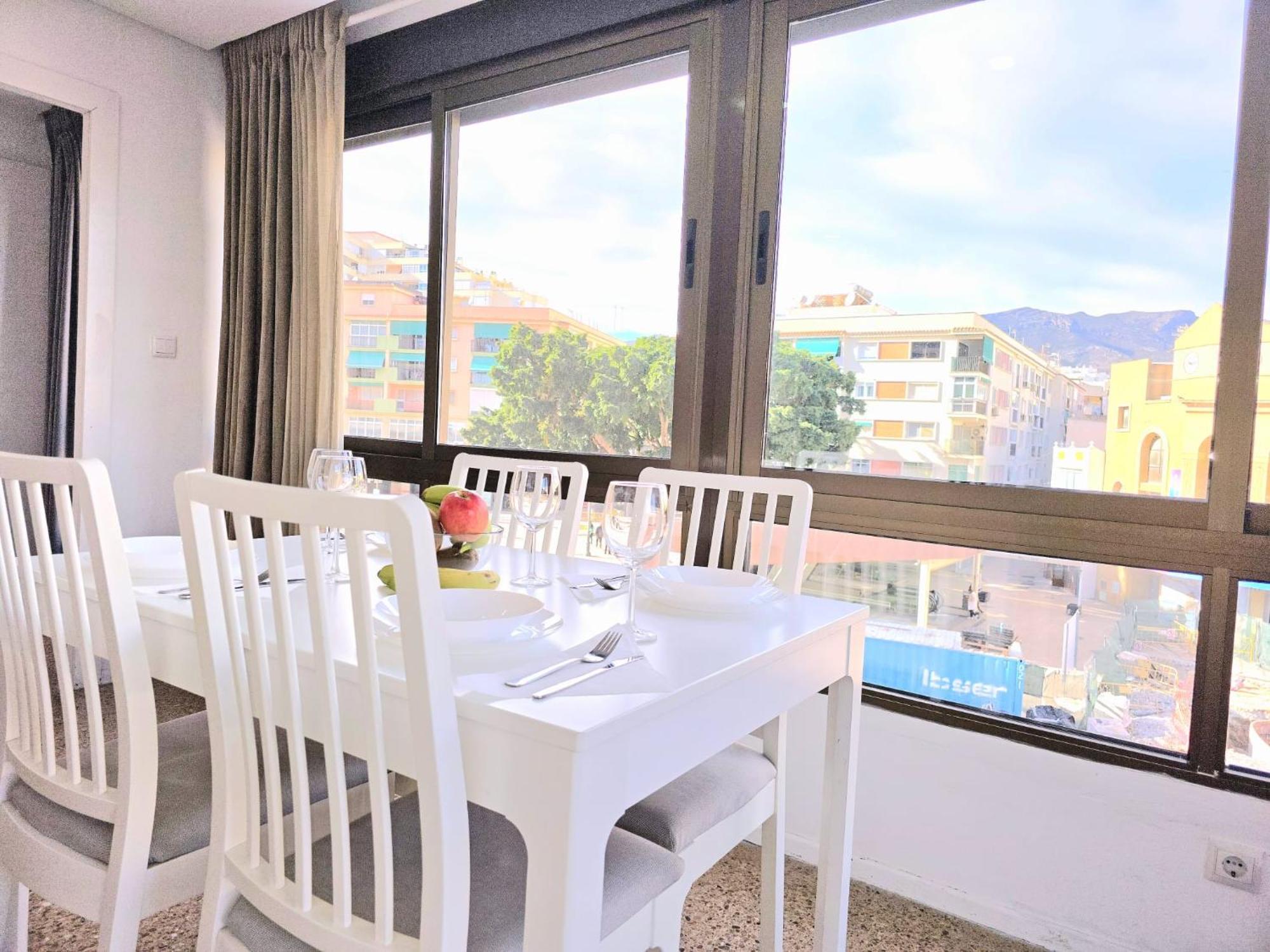 Nogalera Rainbow 2-Bedroom Apartment, Pool And Parking By Namaste Elite トレモリノス エクステリア 写真