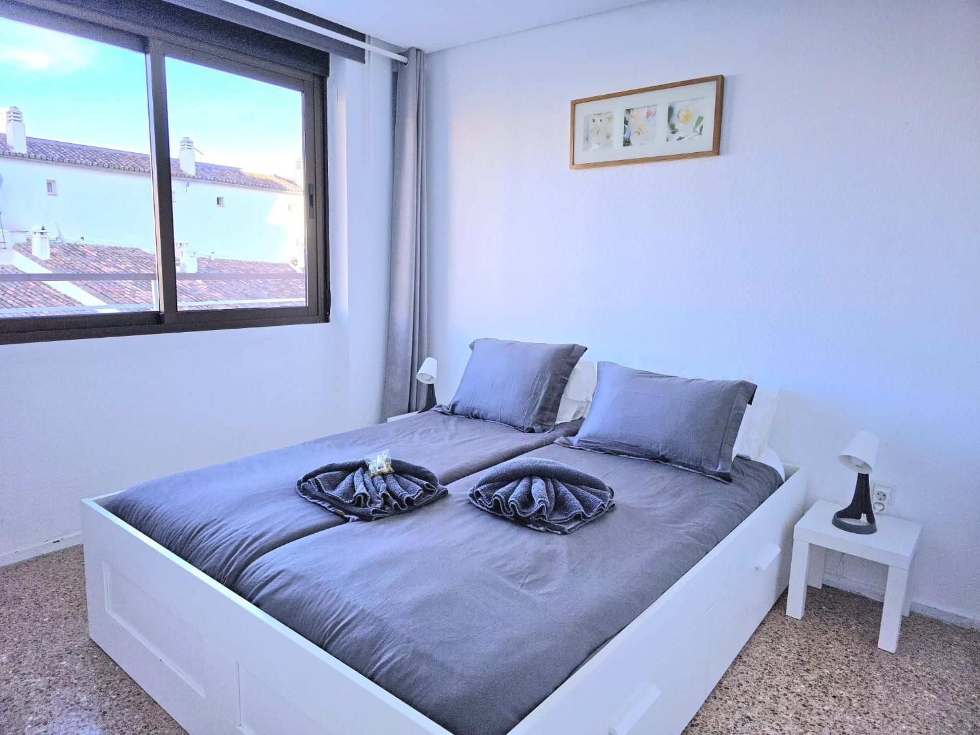 Nogalera Rainbow 2-Bedroom Apartment, Pool And Parking By Namaste Elite トレモリノス エクステリア 写真