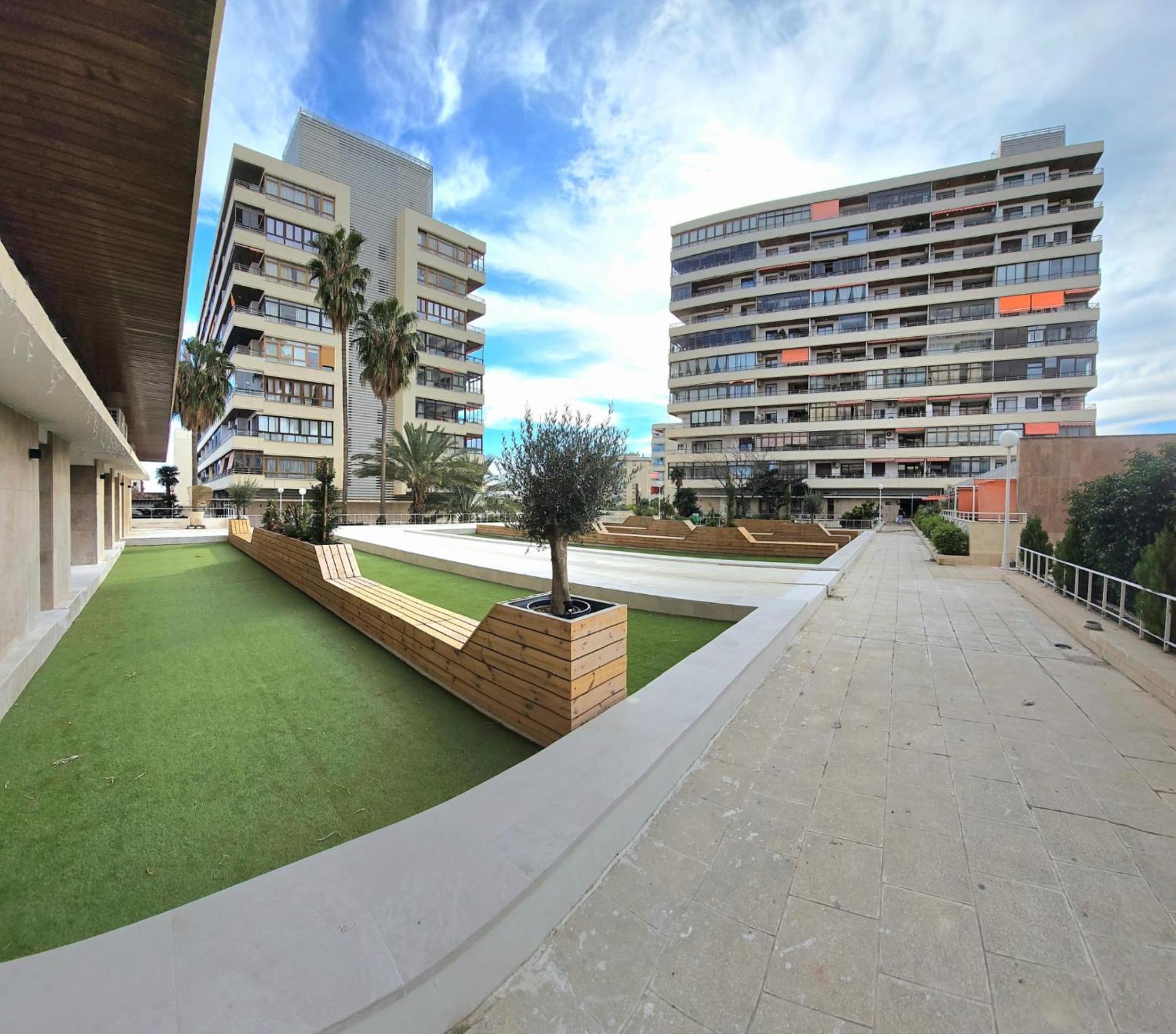 Nogalera Rainbow 2-Bedroom Apartment, Pool And Parking By Namaste Elite トレモリノス エクステリア 写真